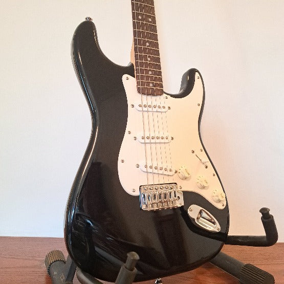 Squier Strat bullet Electric Guitar