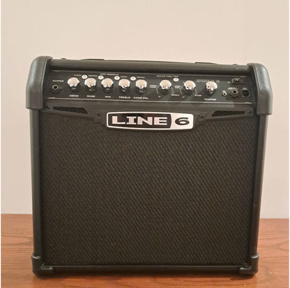 Line 6 spider 4 15 watts Electric Guitar Amplifier
