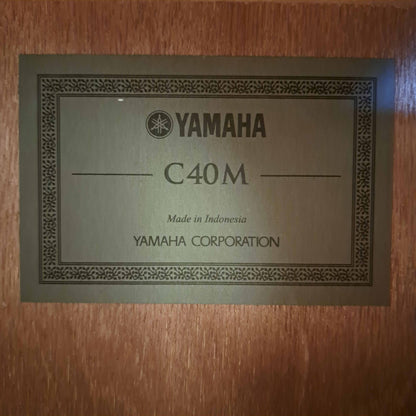 Yamaha C40M