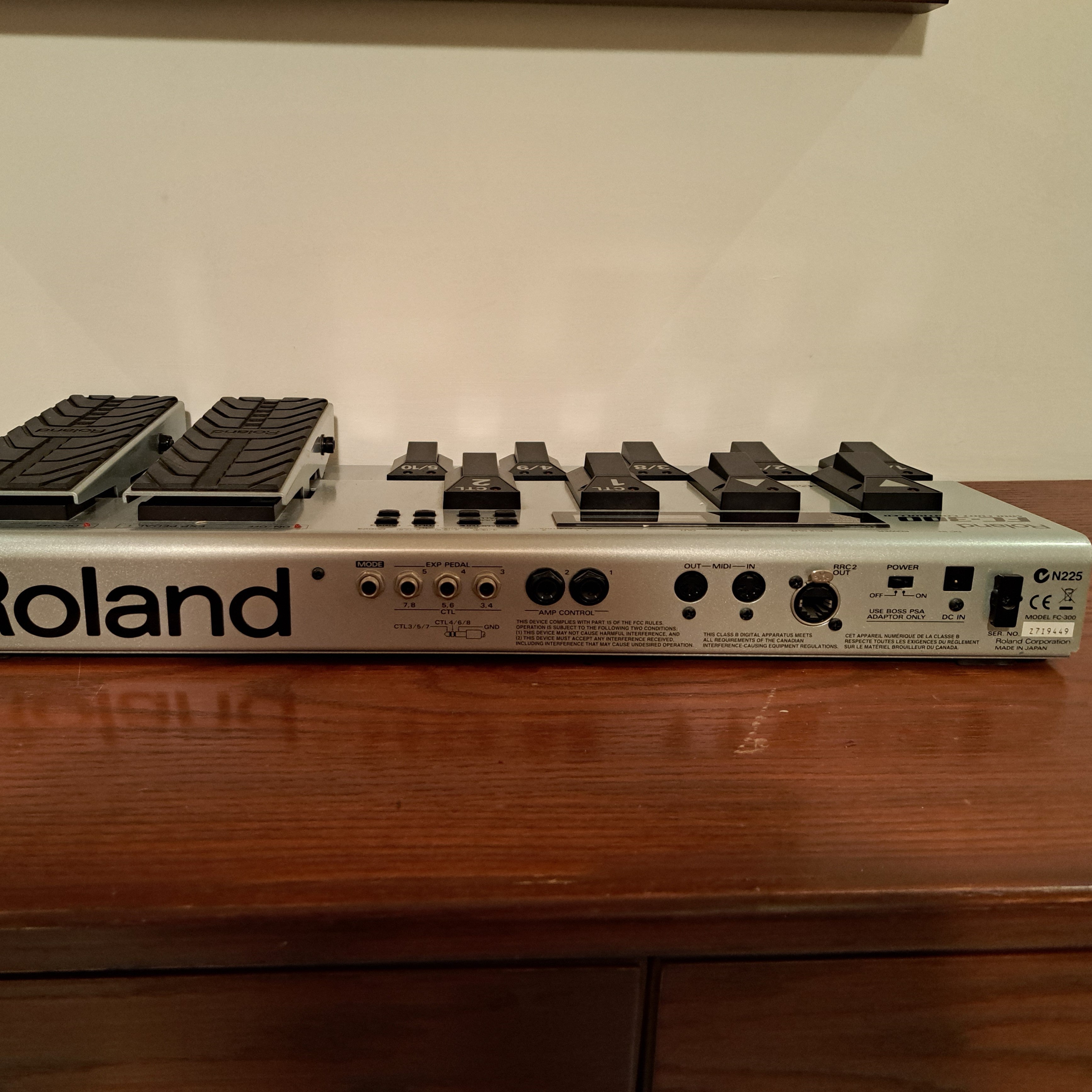 Roland FC300 MIDI – Acoustic Yard